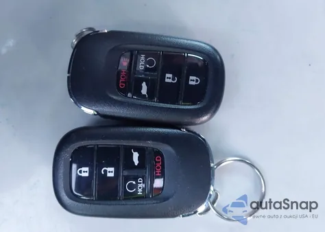 2025 Honda Civic Hybrid Sport Touring from USA, damaged, VIN 19XFL4H92SE007361